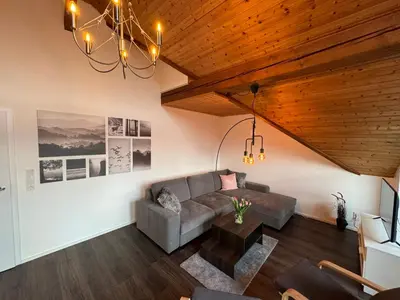 Ein Sitzbereich in der Unterkunft Odenwaldpanorama