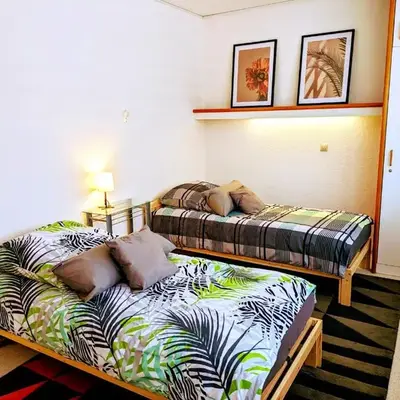 4 Zimmer geräumige und ruhig gelegene Ferien- und Monteurwohnung nur für Sie allein AUjvari Vermietungen