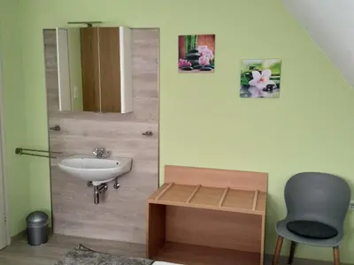Ein Badezimmer in der Unterkunft Ferienwohnung Morretalblick