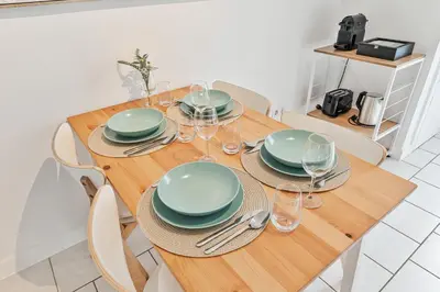 Kaffee-/Teezubehör in der Unterkunft Zentrale Lage, zwei Schlafzimmer, Waschmaschine