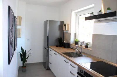 Küche/Küchenzeile in der Unterkunft MAWULO Studio Neustadt Zentrum