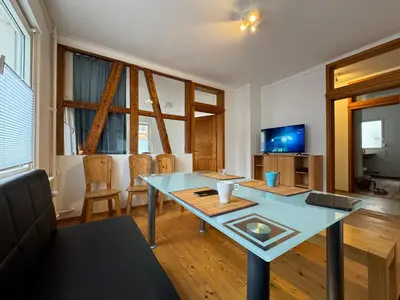 TV/Unterhaltungsangebot in der Unterkunft 90qm 4-Zimmer-Wohnung - Apartment Friedrichstraße