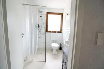 Ein Badezimmer in der Unterkunft birds-nest Ferienwohnung Waldblick Kamin