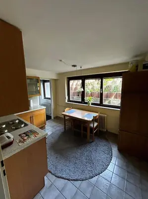 Küche/Küchenzeile in der Unterkunft Ruhige Wohnung am Ortsrand - nahe KIT-Campus Nord