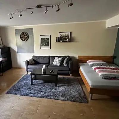 Ruhige Wohnung am Ortsrand - nahe KIT-Campus Nord