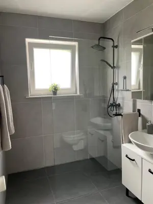 Ein Badezimmer in der Unterkunft Ferienwohnung am Felsenmeer