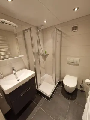 Ein Badezimmer in der Unterkunft Ferienwohnung im Pfälzerwald