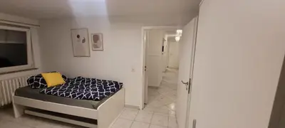 Ein Bett oder Betten in einem Zimmer der Unterkunft Top möblierte Unterkunft in Ludwigshafen