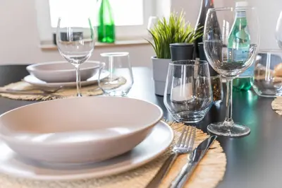 Getränke in der Unterkunft C&S Living I Wohnung I Balkon I Küche I Stellplatz