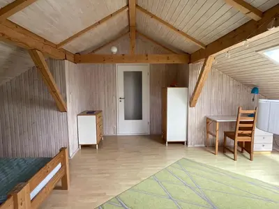 Ein Sitzbereich in der Unterkunft Gemütliche Dachwohnung am Tor zum Schwarzwald