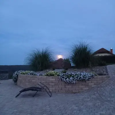 Ein Garten an der Unterkunft Ferienwohnung Zur Schönen Aussicht