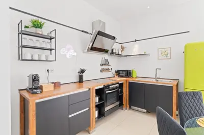 Küche/Küchenzeile in der Unterkunft Lemon3 - privater Garten mit Grill, Mini-Gym, zentral in Karlsruhe