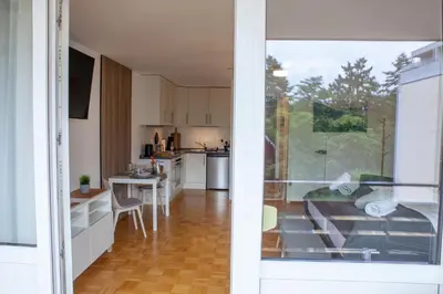 Küche/Küchenzeile in der Unterkunft albview - zentral - modern - Nähe Kur- Rehaklinik - Albtherme