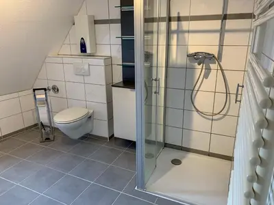 Ein Badezimmer in der Unterkunft Apartment am historischen Rathaus