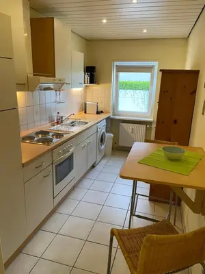 Küche/Küchenzeile in der Unterkunft 2 Zimmer FeWo Schwetzingen zwischen Mannheim und Heidelberg