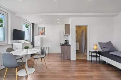 Ein Sitzbereich in der Unterkunft RO01 Schickes 1-Zimmer Apartment