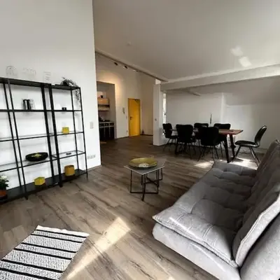 Moderne Wohnung mit Dachterrasse