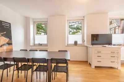 TV/Unterhaltungsangebot in der Unterkunft Wohnung für 8 Personen in ehemaligem Weingut mit 4 Schlafzimmern