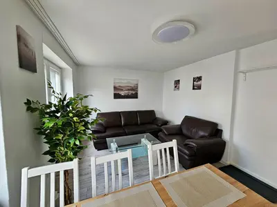 Ein Sitzbereich in der Unterkunft Work & Stay House in Biebelnheim