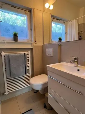Ein Badezimmer in der Unterkunft City Chillout Heidelberg Appartement with Sauna & Pool