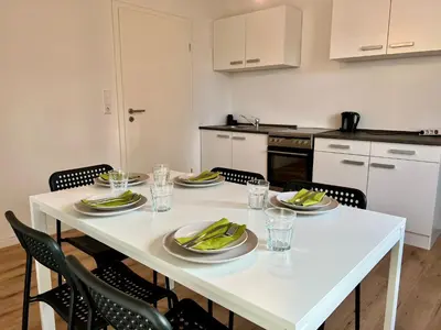 Küche/Küchenzeile in der Unterkunft Monteur- und Ferienwohnung Lingenfeld