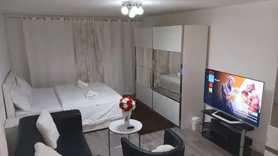 TV/Unterhaltungsangebot in der Unterkunft Gemütliches Loft 150 m von SLK klinikum Böckingen