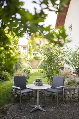 Ein Garten an der Unterkunft Ferienwohnung Steuerwald