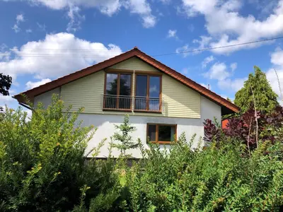 Ein Garten an der Unterkunft Ferienwohnung Zum Eduardstal