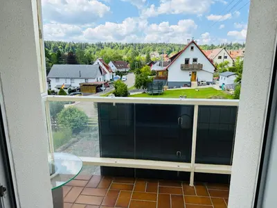 Ein Balkon oder eine Terrasse in der Unterkunft Ankommen, Wohlfühlen! - FeWo Schömberg