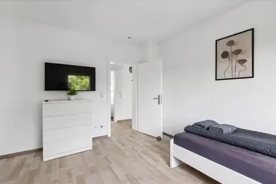TV/Unterhaltungsangebot in der Unterkunft BIR01 Work & Stay in Rüsselsheim
