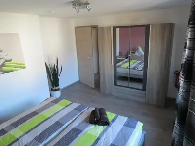 Ein Bett oder Betten in einem Zimmer der Unterkunft Spira House
