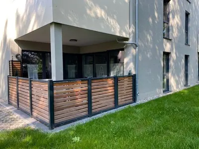 Das Gebäude in dem sich die Ferienwohnung befindet