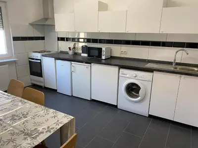Grundriss der Unterkunft Wohnung mit 4 Schlafzimmer, bis 6 Personen, Privatparkplatz