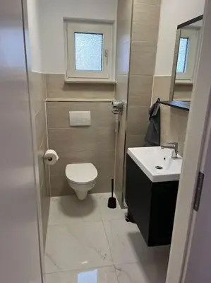 Ein Badezimmer in der Unterkunft 4 Zimmer Wohnung - 120qm