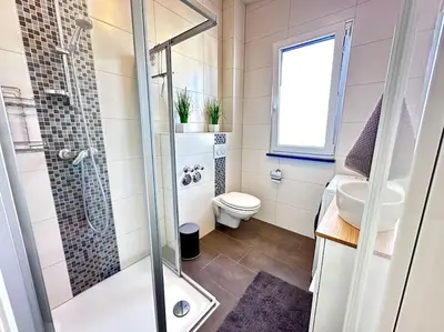 Ein Badezimmer in der Unterkunft Privatwohnung Rüsselsheim nähe Hyundai Airport Messe etc