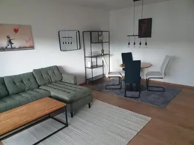 Ein Sitzbereich in der Unterkunft Gemütliche 3-Zimmer-Wohnung mit TG-Stellplatz - Top-Lage in Karlsruhe