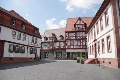 Das Gebäude in dem sich das Hotel befindet
