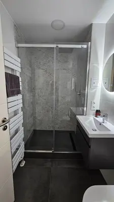 Ein Badezimmer in der Unterkunft Gast Appartment Germersheim