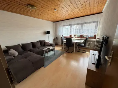 Ein Sitzbereich in der Unterkunft Ferienwohnung an den Weinbergen