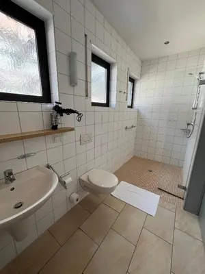 Ein Badezimmer in der Unterkunft Hotel Pfälzer Hof