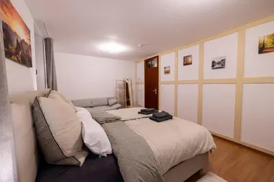 Grundriss der Unterkunft Gemütliches Altbau-Loft mit Kamin und Parkplatz