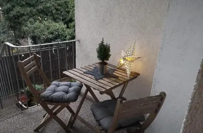 Ein Balkon oder eine Terrasse in der Unterkunft C&V 2 Personen 1 Zimmer WLAN SmartTV Boxspringbett