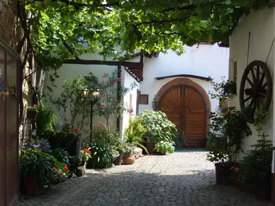 Ein Garten an der Unterkunft Ferienwohnungen Haus Ruth