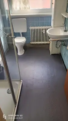 Ein Badezimmer in der Unterkunft 1A Nauheim