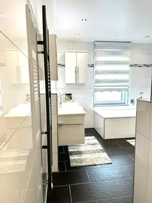 Küche/Küchenzeile in der Unterkunft Mein Apartment, City Garden, Terrasse, Klima, 6 Personen