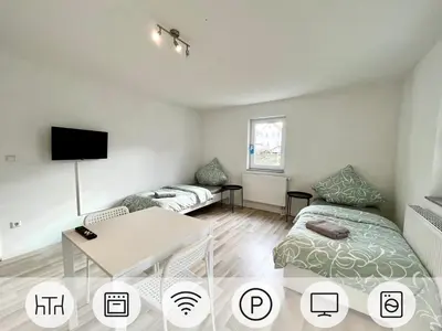 TV/Unterhaltungsangebot in der Unterkunft Ganze Wohnung - Parkplatz - Wi-fi - Küche - Balkon
