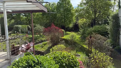Ein Garten an der Unterkunft Casa Emilio