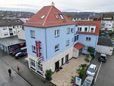 Das Gebäude in dem sich das Hotel befindet