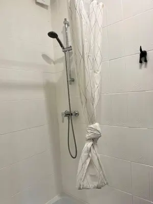 Ein Badezimmer in der Unterkunft LENASTAY I City Comfort Apartment in Top Location