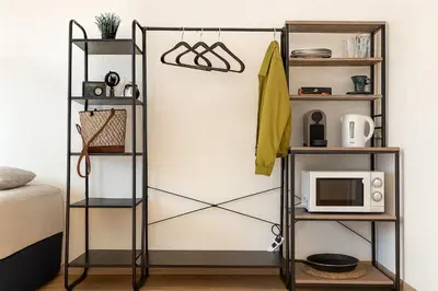 Küche/Küchenzeile in der Unterkunft LENASTAY I City Comfort Apartment in Top Location